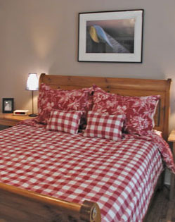 house fluffing master bedroom